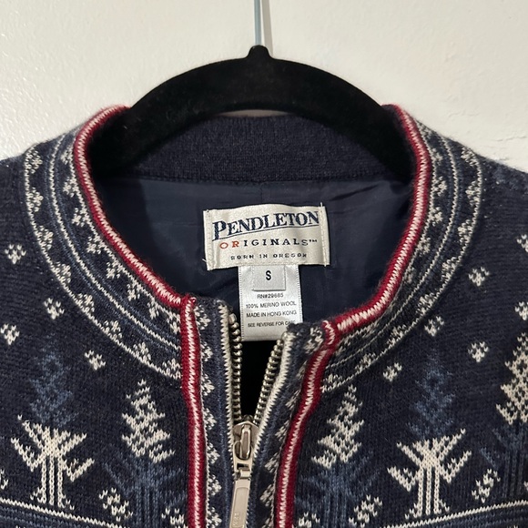 Pendelton Christmas Sweater - Picture 2 of 5